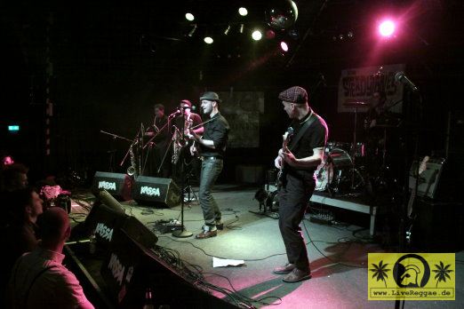 Skaferlatine (F) Skankin-Round The X-Mas Tree - Kassablanca, Jena 26. Dezember 2012 (6).JPG